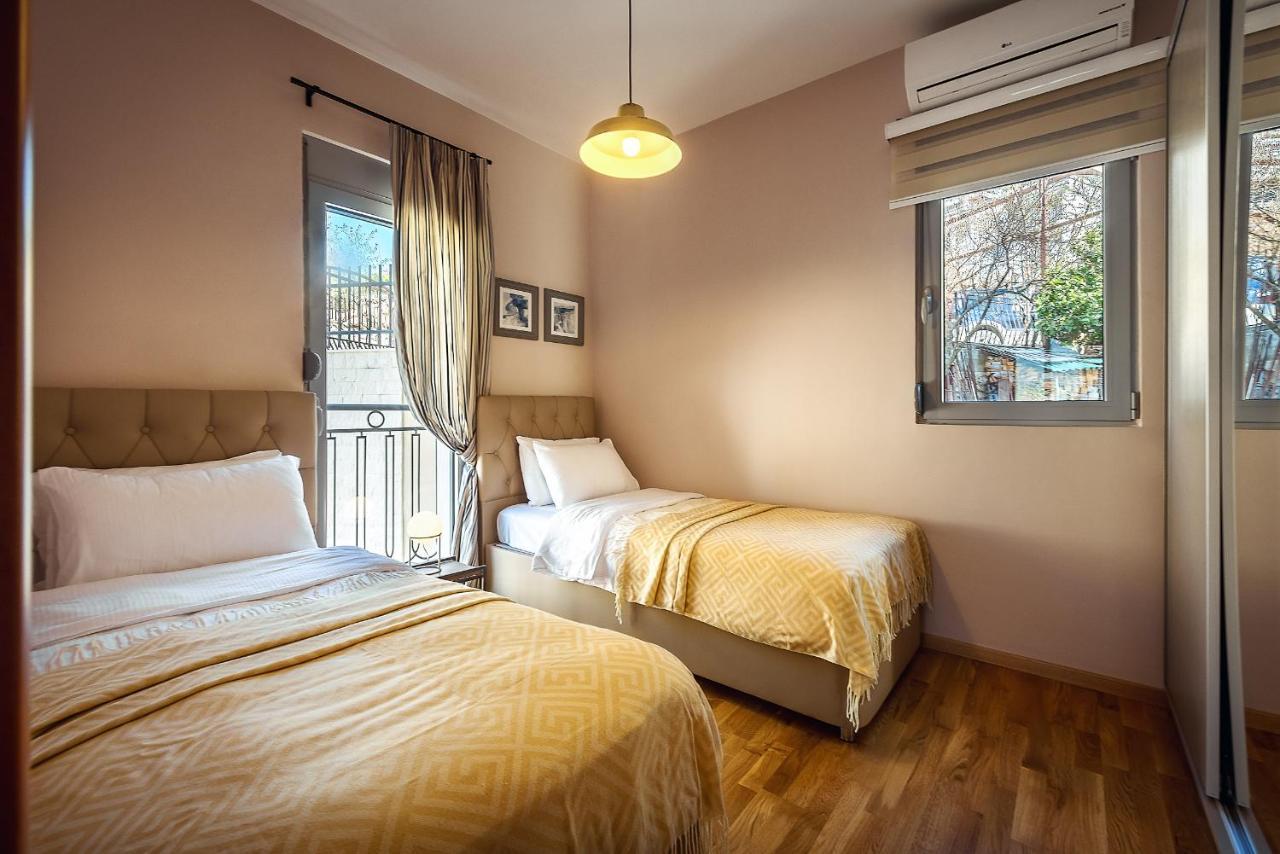 2Montenegro Limeta Apartments With Pool 코토르 외부 사진