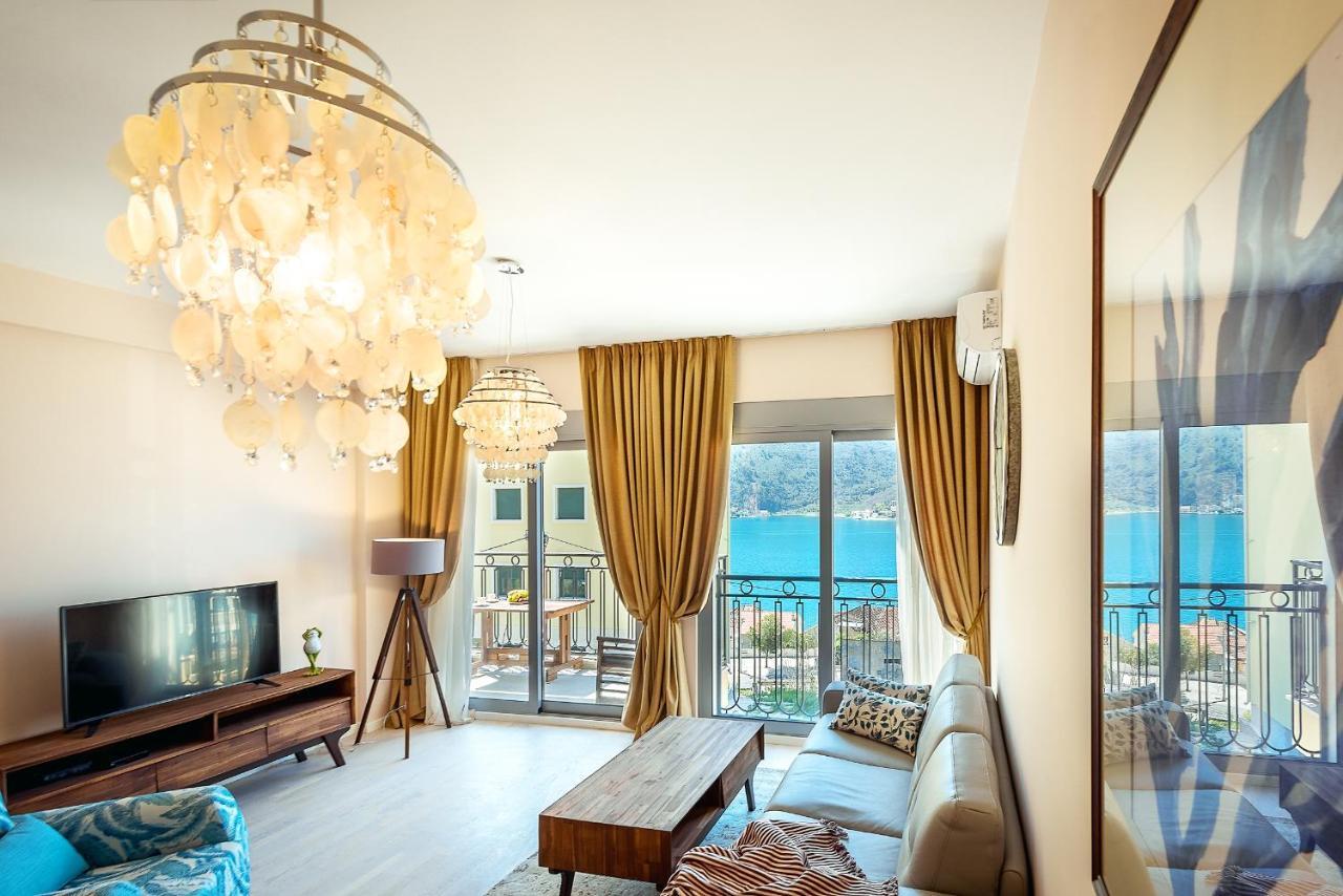 2Montenegro Limeta Apartments With Pool 코토르 외부 사진