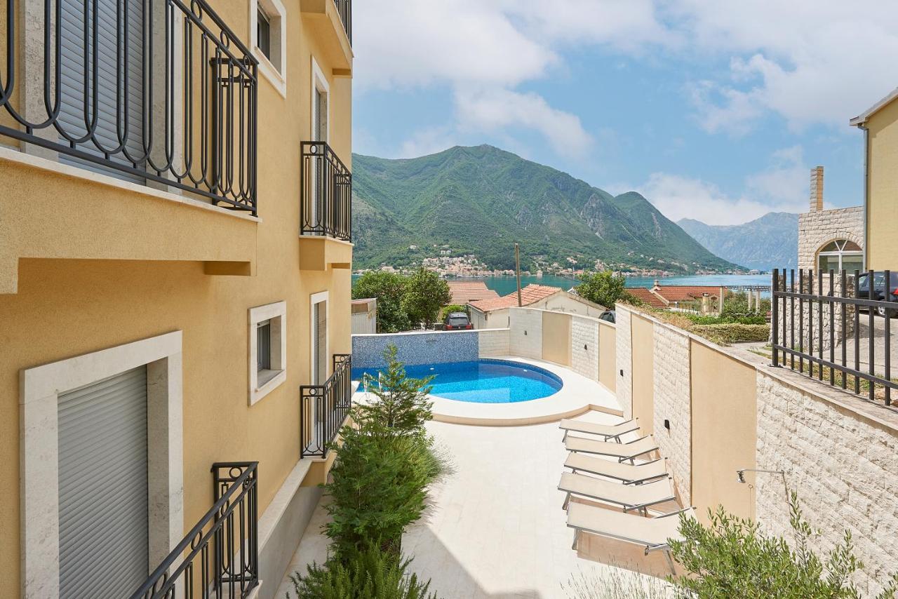 2Montenegro Limeta Apartments With Pool 코토르 외부 사진